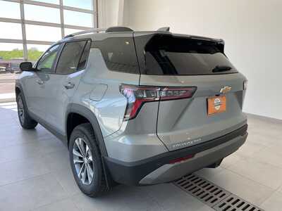 2026 Chevrolet Equinox, $38085. Photo 2