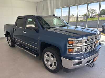 2015 Chevrolet 1500 Crew Cab, $22829. Photo 6