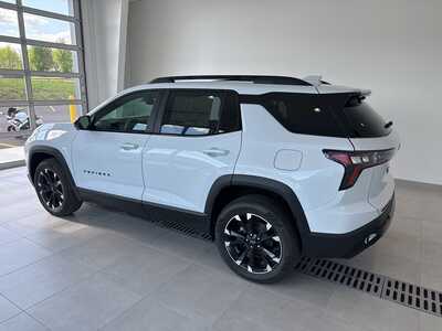 2026 Chevrolet Equinox, $40485. Photo 6