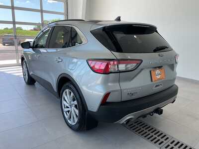 2022 Ford Escape, $25328. Photo 2