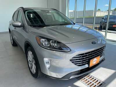 2022 Ford Escape, $25328. Photo 6