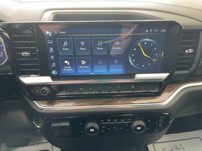 2026 Chevrolet 1500 Crew Cab, $54995. Photo 12