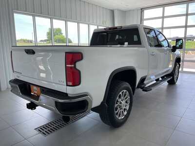 2026 Chevrolet 2500 Crew Cab, $85825. Photo 7