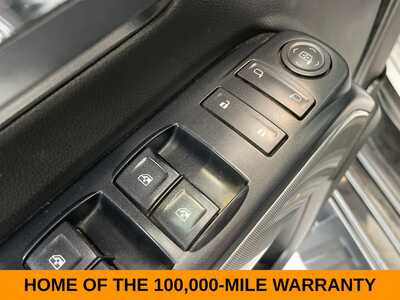 2015 Chevrolet 3500 Crew Cab, $33255. Photo 12