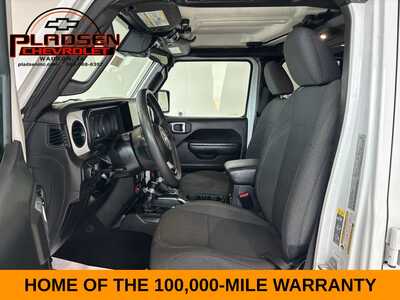 2025 Jeep Wrangler, $36841. Photo 8