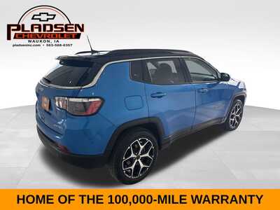 2025 Jeep Compass, $23655. Photo 5