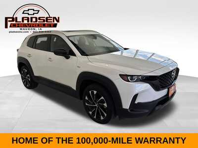 2025 Mazda CX-50, $33513. Photo 5