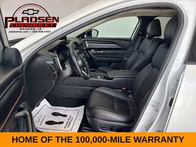 2025 Mazda CX-50, $33513. Photo 7