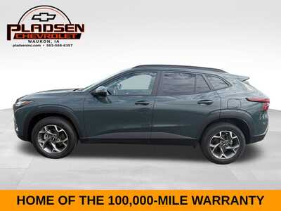 2025 Chevrolet Trax, $21000. Photo 2