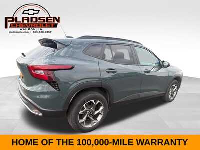 2025 Chevrolet Trax, $21000. Photo 5