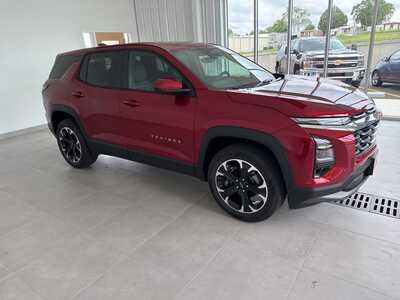 2026 Chevrolet Equinox, $37210. Photo 3