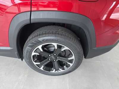2026 Chevrolet Equinox, $37210. Photo 7