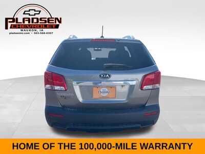 2013 Kia Sorento, $4548. Photo 4