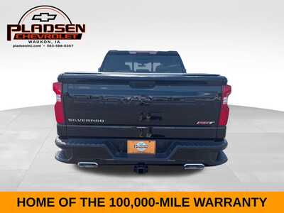 2022 Chevrolet 1500 Crew Cab, $34988. Photo 4