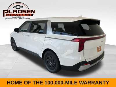2026 Kia Carnival, $36981. Photo 3