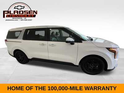 2026 Kia Carnival, $36981. Photo 6