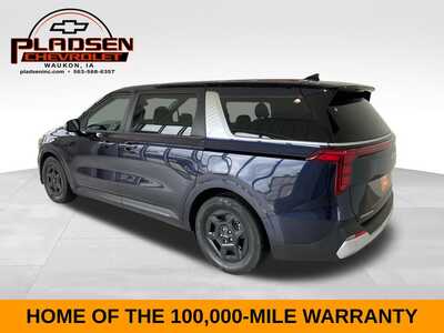 2026 Kia Carnival, $37361. Photo 2