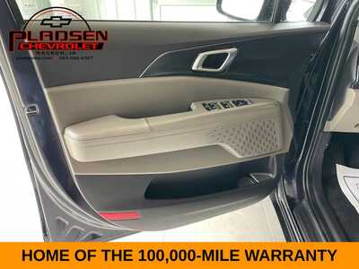 2026 Kia Carnival, $37361. Photo 8