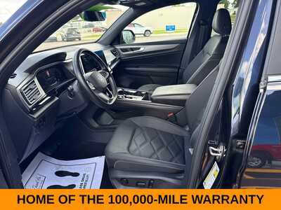 2026 Volkswagen Atlas, $38638. Photo 10