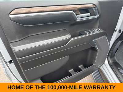 2024 Chevrolet 1500 Crew Cab, $38971. Photo 11