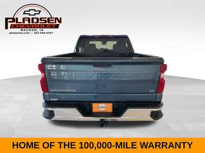 2024 Chevrolet 1500 Crew Cab, $39298. Photo 3