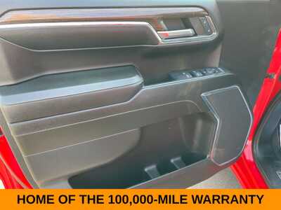 2024 Chevrolet 1500 Crew Cab, $38941. Photo 11
