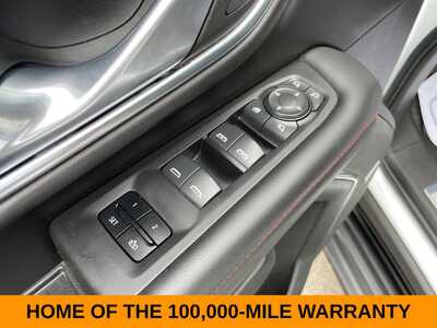 2024 Chevrolet Suburban, $53274. Photo 12