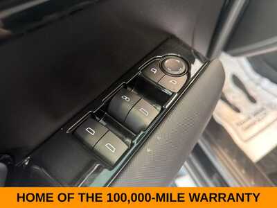 2024 Chevrolet Colorado Crew Cab, $39863. Photo 12