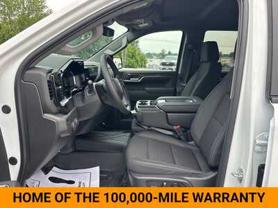 2026 Chevrolet 1500 Crew Cab, $59540. Photo 10