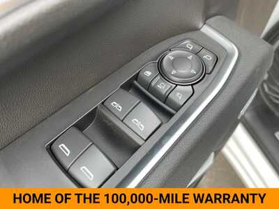 2026 Chevrolet 2500 Crew Cab, $85490. Photo 12