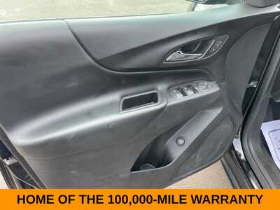 2018 Chevrolet Equinox, $11579. Photo 11