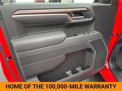 2026 Chevrolet 1500 Crew Cab, $61885. Photo 12