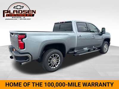 2026 Chevrolet 3500 Crew Cab, $86925. Photo 5