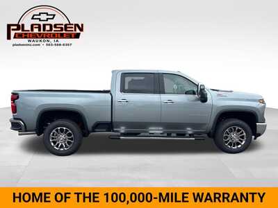 2026 Chevrolet 3500 Crew Cab, $86925. Photo 6