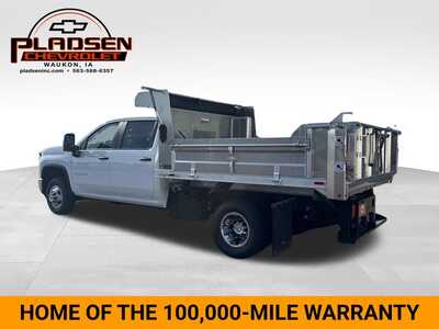 2026 Chevrolet 3500 Crew Cab, $0. Photo 3