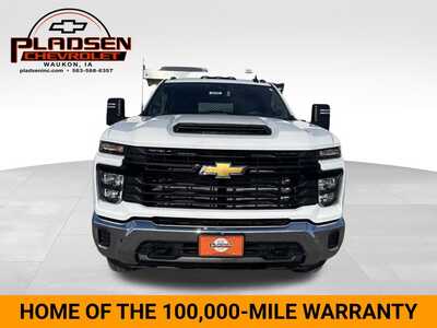 2026 Chevrolet 3500 Crew Cab, $0. Photo 9
