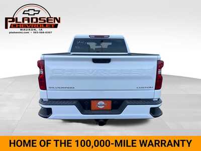 2026 Chevrolet 1500 Crew Cab, $51210. Photo 4