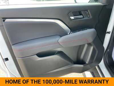 2026 Chevrolet Colorado Crew Cab, $47835. Photo 11