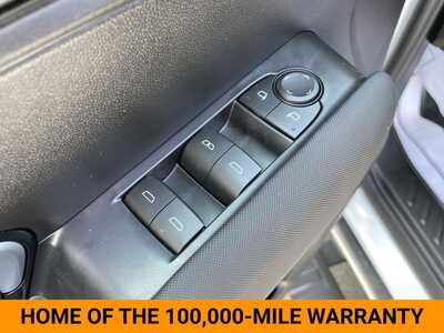 2026 Chevrolet Colorado Crew Cab, $47835. Photo 12