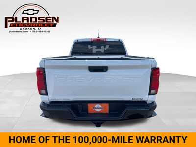 2026 Chevrolet Colorado Crew Cab, $47835. Photo 4