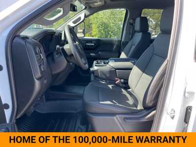 2026 Chevrolet 1500 Crew Cab, $52340. Photo 11
