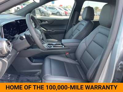 2027 Chevrolet Equinox, $36090. Photo 10