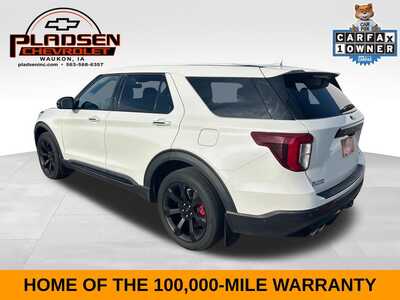 2021 Ford Explorer, $30255. Photo 3