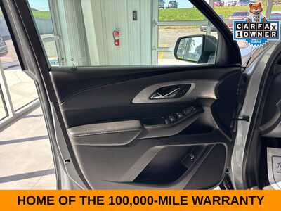 2023 Chevrolet Traverse, $33332. Photo 9