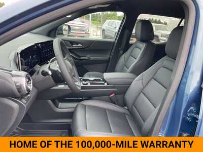 2027 Chevrolet Equinox, $36465. Photo 10