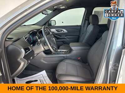 2023 Chevrolet Traverse, $32999. Photo 9