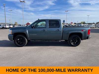 2010 Chevrolet 1500 Crew Cab, $0. Photo 2