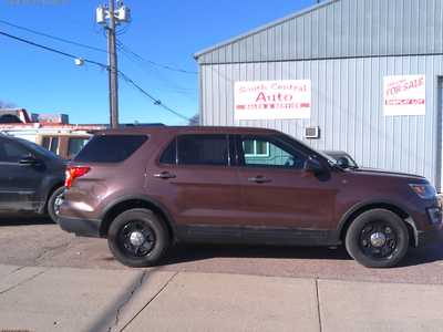 2017 Ford Explorer, $10995. Photo 1