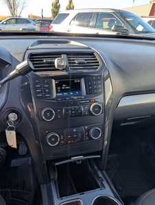 2019 Ford Explorer, $10995. Photo 9