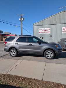 2018 Ford Explorer, $10995. Photo 1